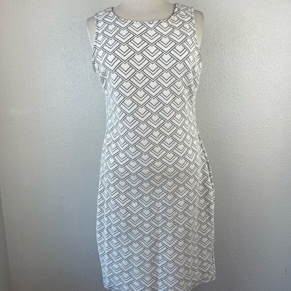 Kaileigh Sleeveless Midi Dress Size M EUC - Picture 1 of 7